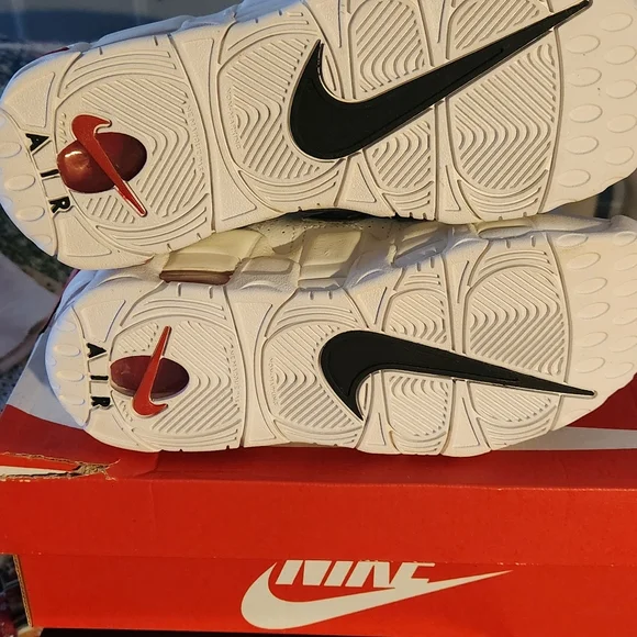 Nike Uptempo - Picture 7 of 12